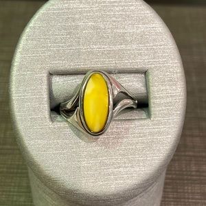 .925 White amber ring